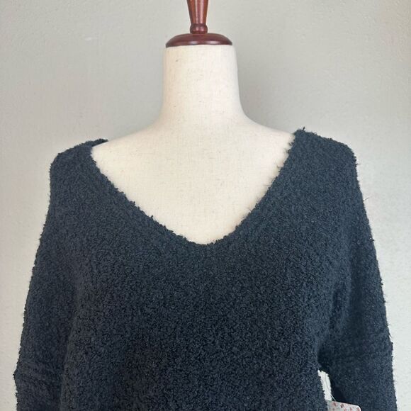 NWT Free People Women’s Sweater - Picture 2 of 6